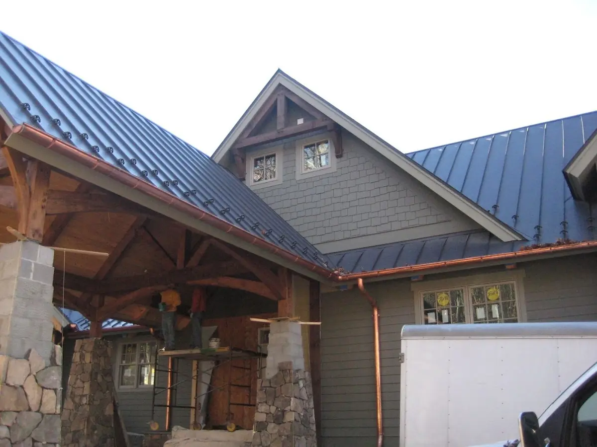 Craftsman Roofing team delivering quality roofing work in New Brunswick